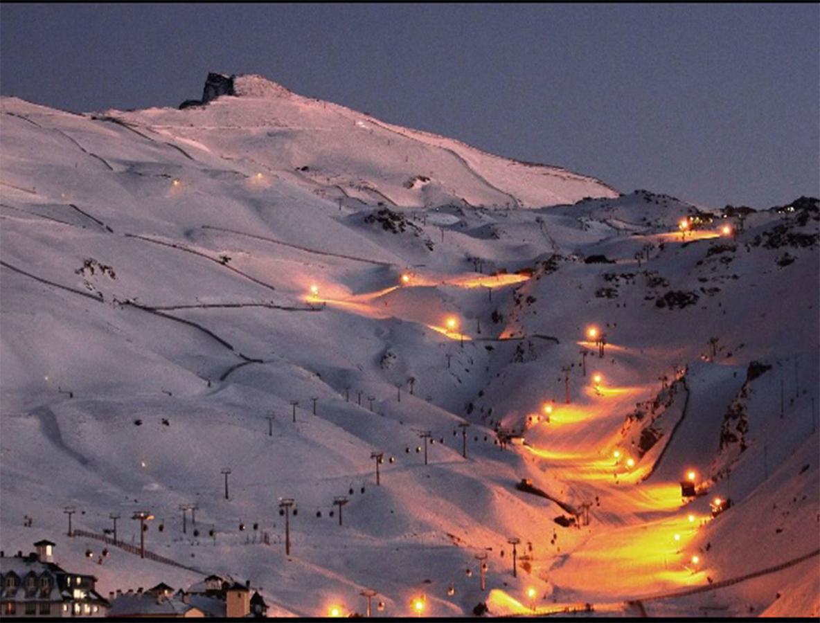 Todosierranevada Zona Baja - Edificio Atlas - Vistas A La Montana - Junto A Los Telecabinas Sierra Nevada Luaran gambar